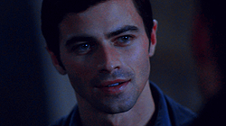 brakes:  This is a Matt Cohen playing young John Winchester possessed by Michael