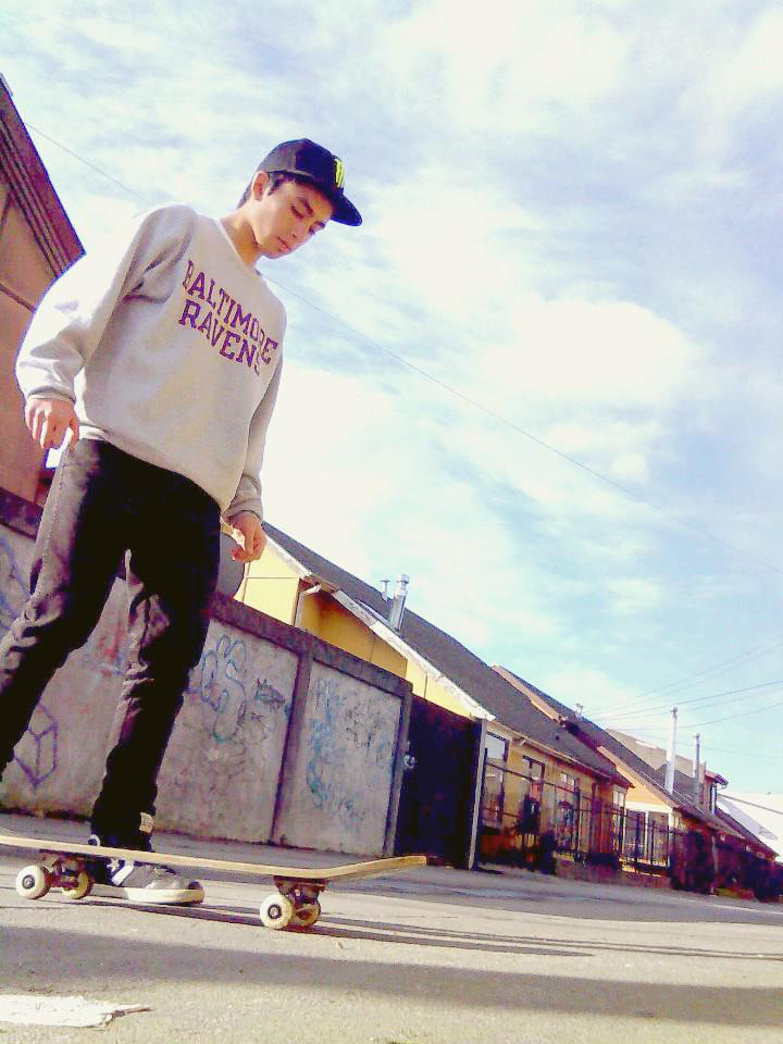 rodrigoheads:  imnotbitch:   skateeeeeeer*-*     yo:(