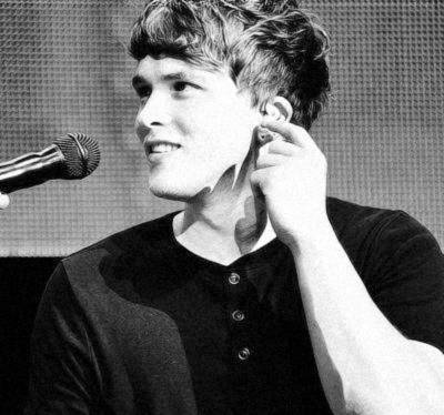 chasing-hazza:  Happy Birthday Josh ♥