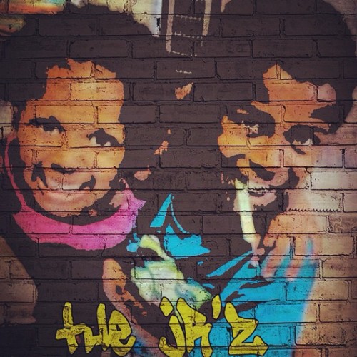 Graffiti son! #TheJr'z #family  (Taken with Instagram)