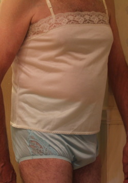 Partimeguy:  Anotherratsass: What I’m Wearing To Work Today….. Teal Blue Full