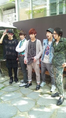 Fly B1A4 Style