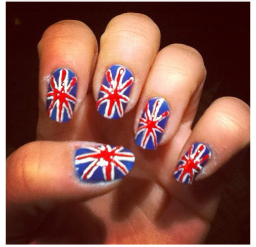 Union Jack nails from jessicamillerrr on Instagram. #OlympicSpirit