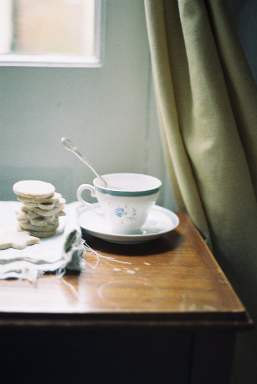 tea and shortbread (by Elle Jane)