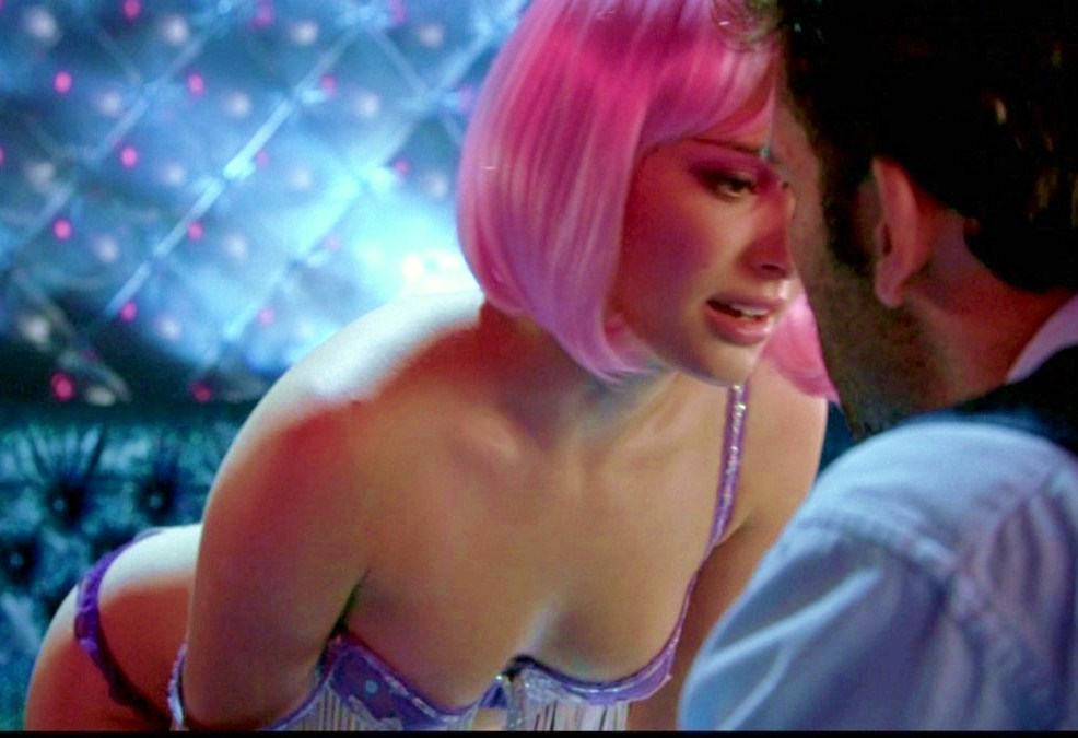 paradisecir-cuss:  dat the gurl from Lazy Town