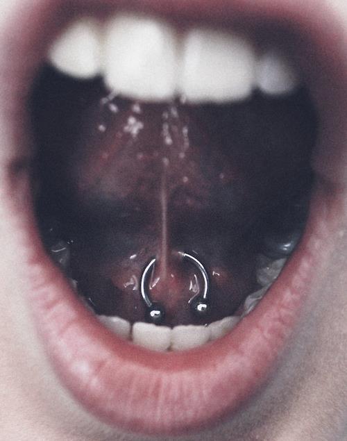 saltydreams:  t—ea:  http://t—ea.tumblr.com