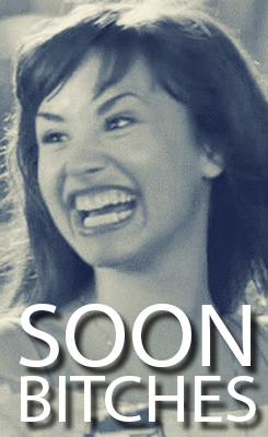 swaggybuddie:  YEAH DEMI! *-* 
