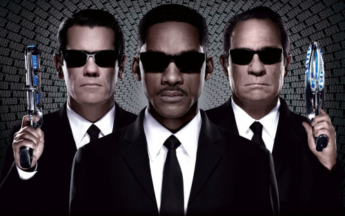 Just Seen... Damn, That's A Good One!! A Worthy Successor For Part 1... So Now Only MIB2 Must Be Deleted