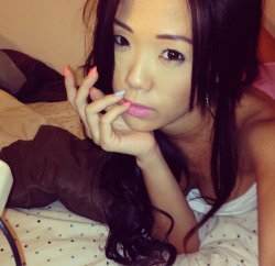 beautyinablog77:  Hi! I’m just bored … 