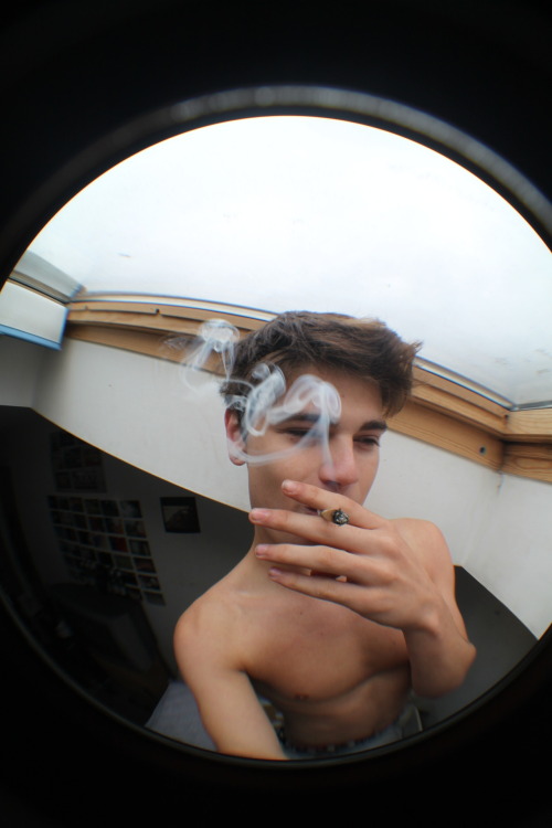 chrstphrmc:  derp. my fisheye arrived today for my holiday wowowo