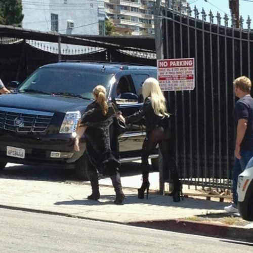 judashooker:  jamilcedenoc:  #LadyGaga #LA (Taken with Instagram)  holy hell, look at that ass 