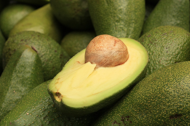Eating Avocados More Than Triples IVF Pregnancy Success Rate Eating avocados and salad dressings with olive oil triples a woman’s chance of getting pregnant through in vitro fertilization (IVF), according to a new study.
Researchers said that foods...