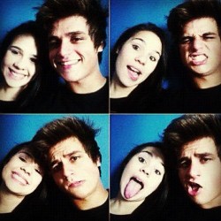 r-e-n-a-s-c-e-n-d-o:   Há um ano atrás, conheci uma das pessoas mais importantes da minha vida. É inexplicável o amor que eu sinto por ele. Nunca acreditei nessa parada de melhor amigo, até conhece-lo. Sabe aquela pessoa que você sente que é um