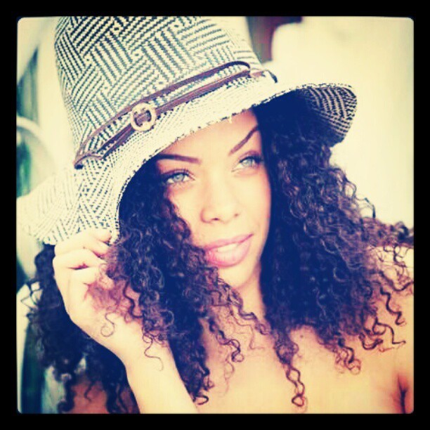fashionistasrus:  Lesha FashionistasRus© 