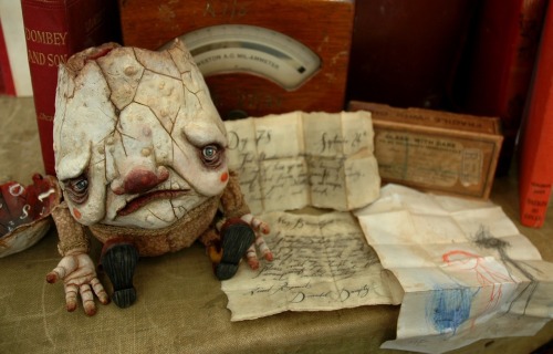 archiemcphee: This fantastic Humpty Dumpty puppet was created by Mark James Porter. The detail 