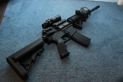 wreakinghavokallday:  my m4 