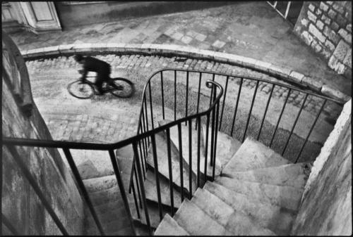 Henri Cartier-Bresson, Hyères, France, 1932.