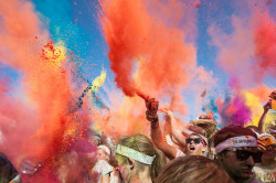 awkt0pia:  The color run was amazing asdfghjkl;’
