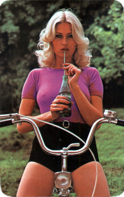 thebicycleslutscoll:   TheBicycleSluts  