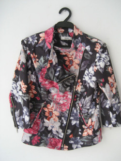 asthetiques:  CELINE - FLORAL STRETCH BIKER