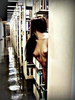 Zerorymer:  Stacked In The Stacks.brains Are Sexy As Bodies (But Not As Pretty To