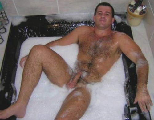 fuckyeahdaddies:  From Fuck Yeah Daddies!