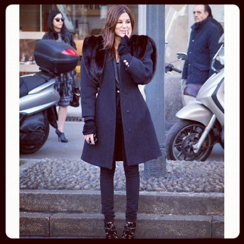 Wa!! ❤ #christinecentenera #fashion #fashionweek #furcoat #harperbazaar #magazine (Pris avec Instagr