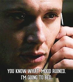 esgaroths:  Dean sends Cas on a sexy scavenger hunt. 