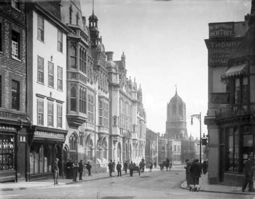 suburbanastronaut: Town Hall, St Aldates Street, Oxford, 1897