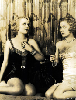 valentinovamp:  Carole Lombard &amp; Josephine Dunn in “Safety in Numbers” (1930). 