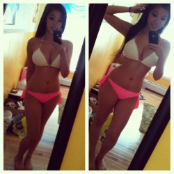 queenjeaan:  ready for the beach ya know