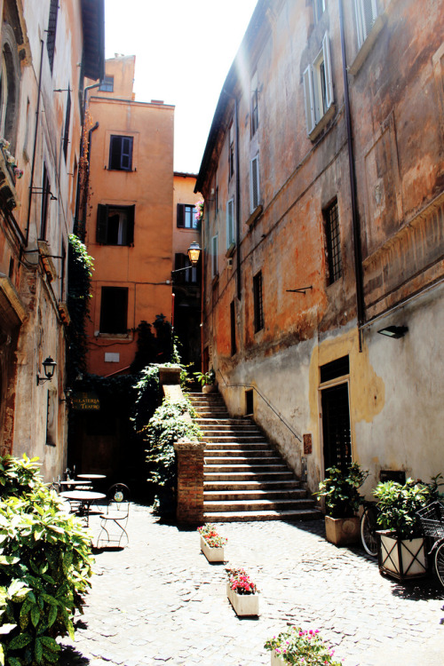 travelingcolors: The always beautiful Rome | Italy (by the mighty claire)