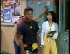 jasminedarling:   Black and yellow, black and yellow, black and yellow…   OMG. I spit out my fruit punch. 