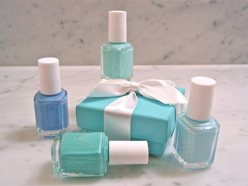 Click here for the most beautiful blog you’ve ever followed :)