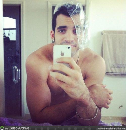 hungdudes:  Danell Johan Leyva