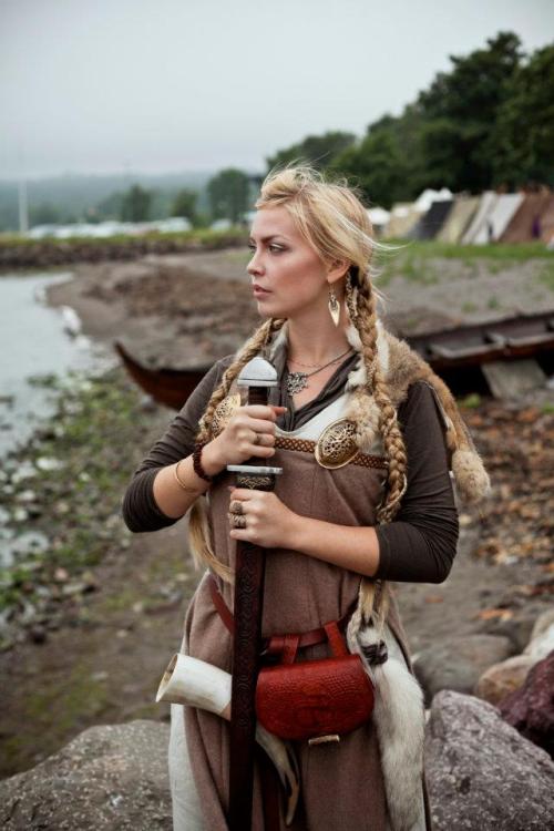 norsevikingqueen: ~Self, Borre Viking Faire~