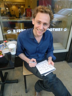 icouldntfindanyotherusername:  tomismonochromaticallyfabulous:  So this is what happens when you back-comb a Golden Retriever. Tom your HAIR. ITS SO FLUFFY. FLUFF. FLUFF EVERYWHERE. That shirt is a perfect shade of blue and you look like an angel and