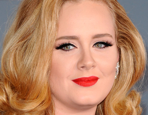  ADELESINGER.TUMBLR.COM 