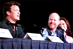Jeff Jensen asks Whedon about how “We’re still flying” has become a big mantra for the fan community, asks him again what the fans mean to him. Whedon’s struggling here. He’s overcome, and the fans call out, “We love you, Joss!” Fillion