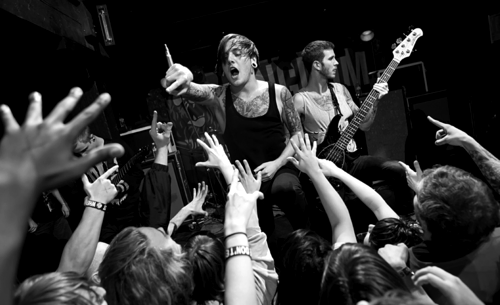 sleepingwithvaginas:  Chelsea Grin 