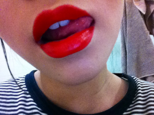 XXX nothing like rosy red lips 8) photo