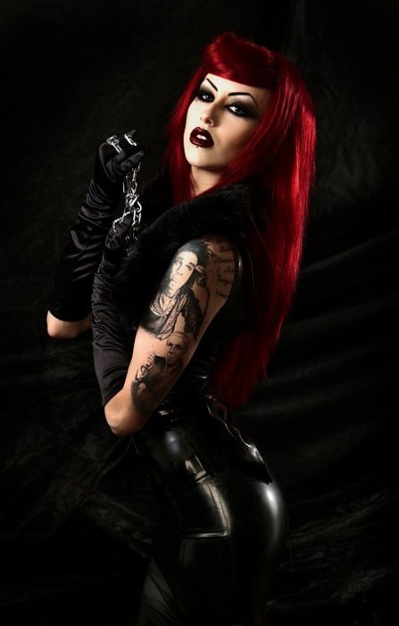 redheadsredheads-everywhere:  Especial Redheads Dark &lt;3 By: Lilith Viciouz