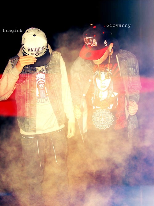 dopeeminds:  http://dopeeminds.tumblr.com/ Follow ^.^ 