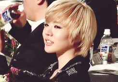 naerong:  1/20 Fancams of Sunny 