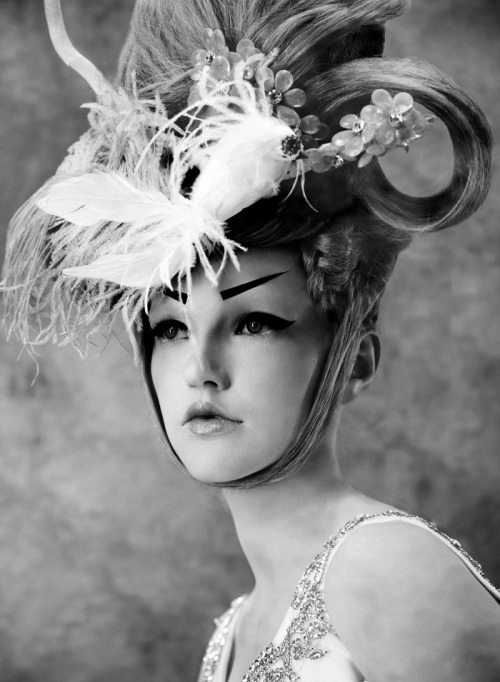 rollthedrumss:  Amato Haute Couture (Circus Collection) ROLL IT! | FB