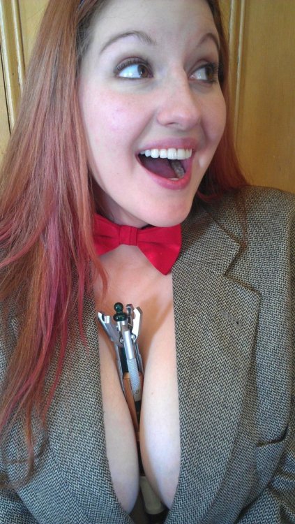 kayleepond:  Part 1 of my Doctor Who photo shoot (of which there will be MANY).  Please check out the full album on my Imgur! 