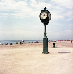 filmisgod:  Clock on the Beach, Riis Park