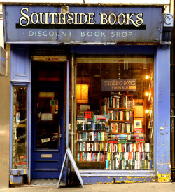 aboutbookstores: (by Glenn McNaughton) on