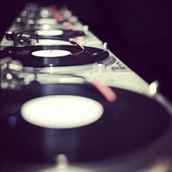 1200&rsquo;s as far as the eye can see! #dj #dope #instaphoto  (Taken with Instagram)