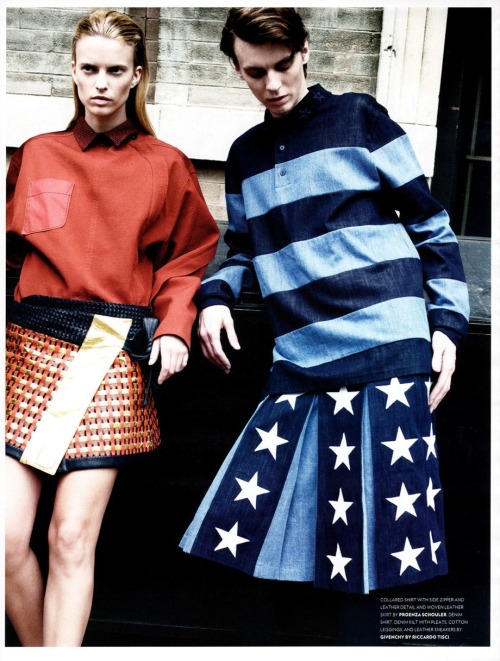 My supermodel is flaunting it! FLAUNT #122 RESTRAINING ORDER photographer: Taghi Naderzad stylist: L
